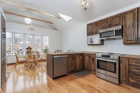 Photo 10 at 1546 King Street W, South Parkdale, Toronto