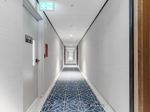 Photo 8 at 405 - 120 Eagle Rock Way, Rural Vaughan, Vaughan