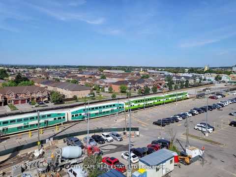 Photo 32 at 405 - 120 Eagle Rock Way, Rural Vaughan, Vaughan