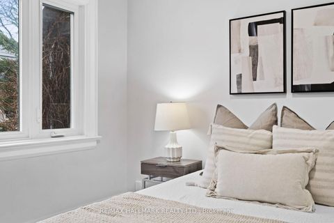 Photo 30 at 431 Beresford Avenue, Bloor West Village, Toronto