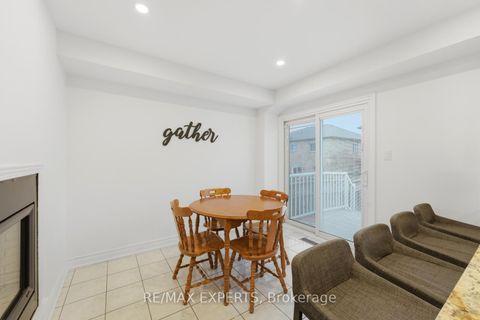 Photo 7 at 22 Wedgewood Place, Concord, Vaughan