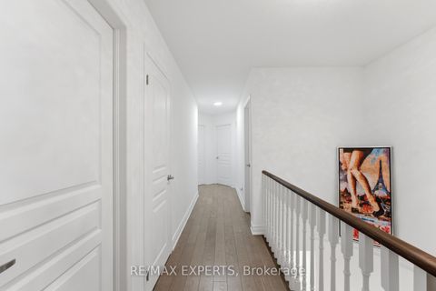 Photo 16 at 22 Wedgewood Place, Concord, Vaughan