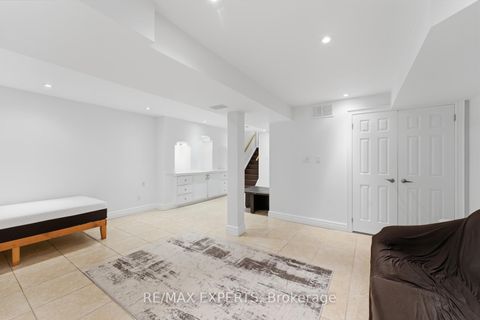 Photo 26 at 22 Wedgewood Place, Concord, Vaughan