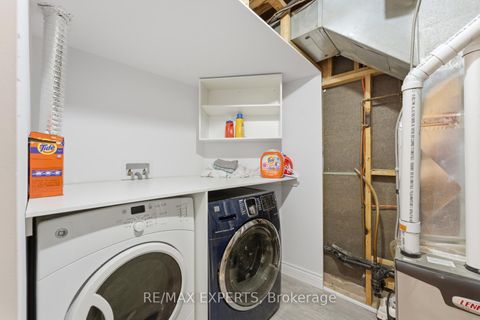 Photo 30 at 22 Wedgewood Place, Concord, Vaughan