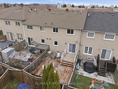 Photo 37 at 22 Wedgewood Place, Concord, Vaughan