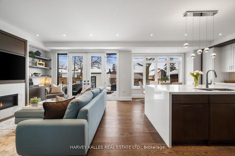 Photo 5 at 39 Amsterdam Avenue, Parkview, Toronto