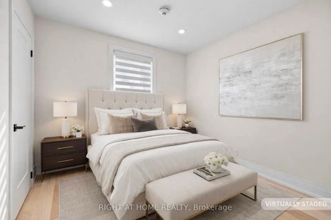 Photo 12 at 961 Victoria Park Avenue, Birchmount, Toronto