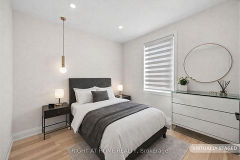 Photo 16 at 961 Victoria Park Avenue, Birchmount, Toronto