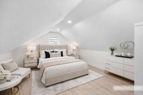 Photo 20 at 961 Victoria Park Avenue, Birchmount, Toronto