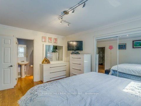 Photo 9 at 62 Northdale Road, Windfields, Toronto
