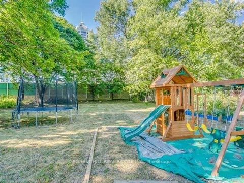 Photo 12 at 62 Northdale Road, Windfields, Toronto