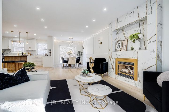 Photo 12 at 15 Crossburn Drive, Don Mills, Toronto