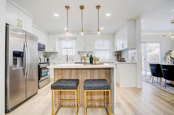 Photo 22 at 15 Crossburn Drive, Don Mills, Toronto