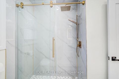 Photo 34 at 15 Crossburn Drive, Don Mills, Toronto