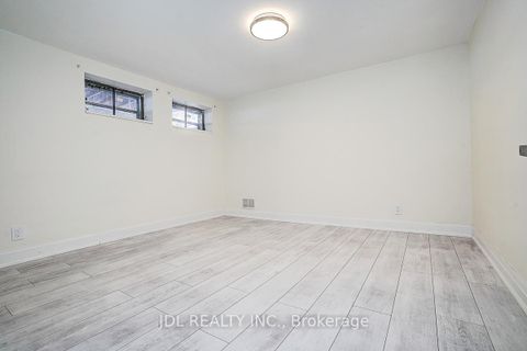 Photo 42 at 15 Crossburn Drive, Don Mills, Toronto