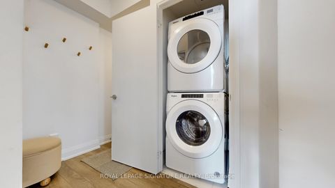 Photo 5 at 509 - 1461 Lawrence Avenue W, Amesbury, Toronto