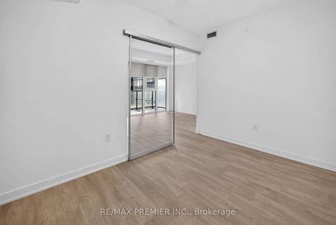 Photo 15 at 811 - 634 Church Street, Yonge Corridor, Toronto