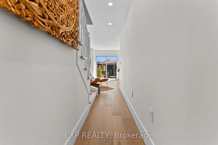 Photo 14 at 7224 Visor Gate, Meadowvale Village, Mississauga