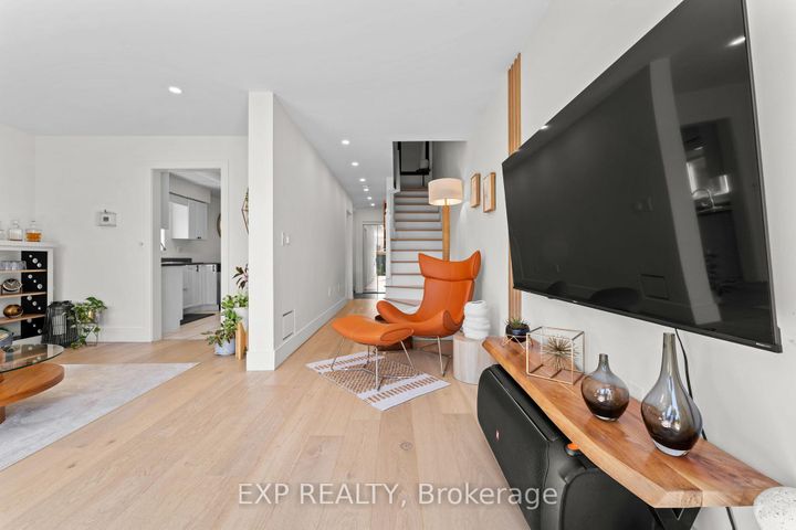 Photo 23 at 7224 Visor Gate, Meadowvale Village, Mississauga