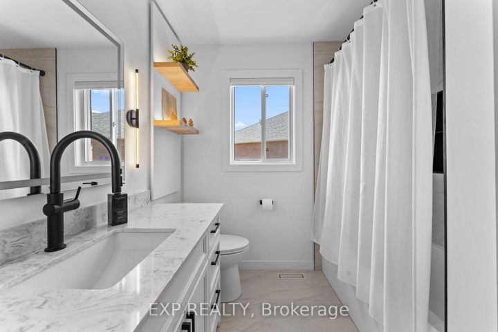 Photo 30 at 7224 Visor Gate, Meadowvale Village, Mississauga