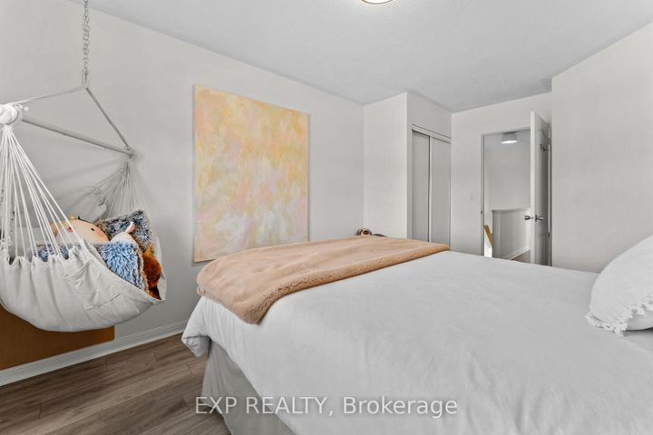 Photo 34 at 7224 Visor Gate, Meadowvale Village, Mississauga