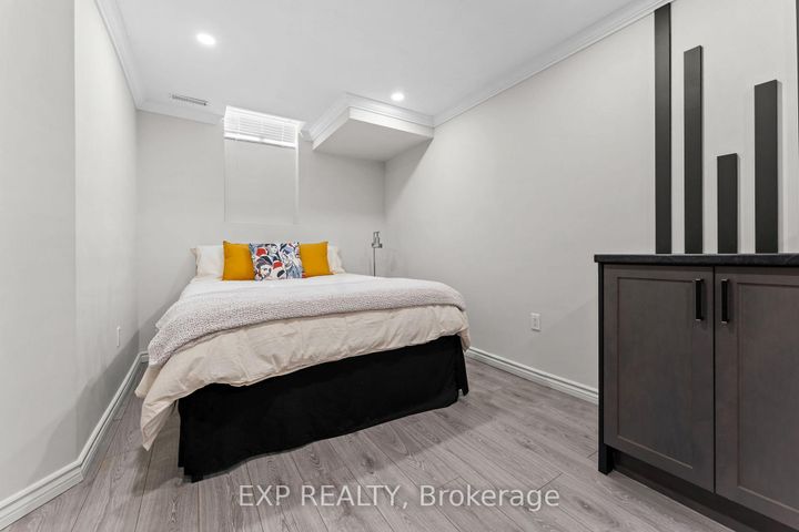 Photo 36 at 7224 Visor Gate, Meadowvale Village, Mississauga