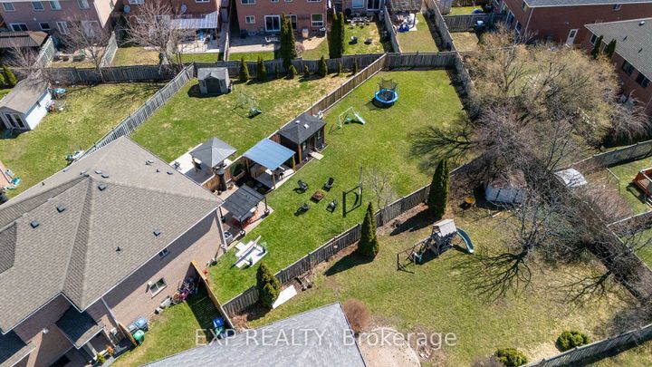 Photo 44 at 7224 Visor Gate, Meadowvale Village, Mississauga