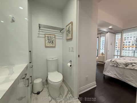 Photo 17 at 1508 - 1 Bloor Street E, Yonge Corridor, Toronto