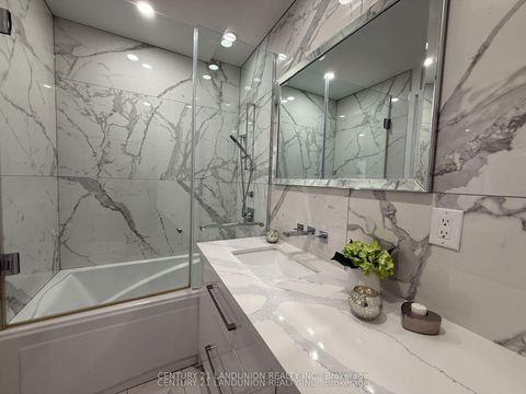 Photo 19 at 1508 - 1 Bloor Street E, Yonge Corridor, Toronto