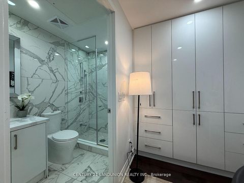 Photo 24 at 1508 - 1 Bloor Street E, Yonge Corridor, Toronto