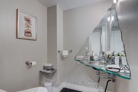 Photo 11 at 35 Gardiner Road E, Forest Hill South, Toronto