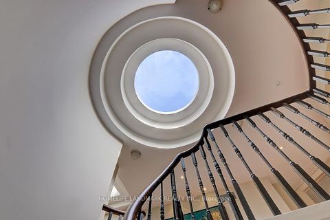Photo 13 at 35 Gardiner Road E, Forest Hill South, Toronto
