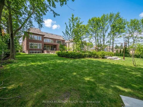 Photo 7 at 9 Thornbank Road, Uplands, Vaughan