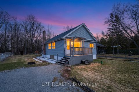 Photo 1 at 21 Hadden Road, Virginia, Georgina