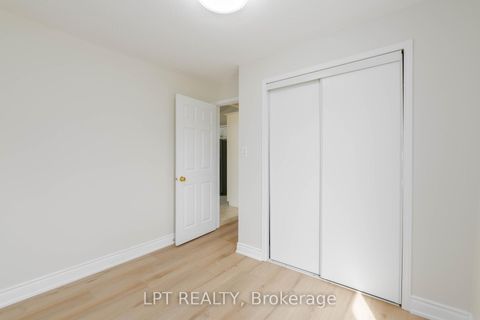 Photo 12 at 21 Hadden Road, Virginia, Georgina