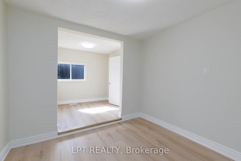 Photo 13 at 21 Hadden Road, Virginia, Georgina