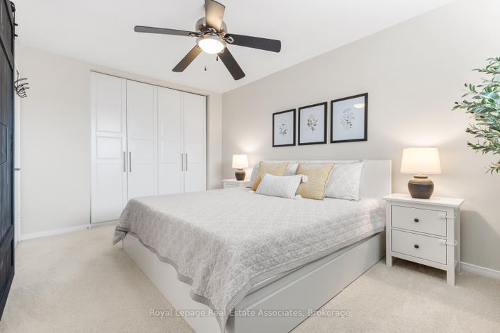 Photo 18 at 48 - 1516 Sixth Line, CP College Park, Oakville