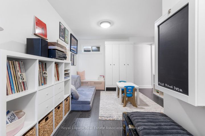 Photo 26 at 48 - 1516 Sixth Line, CP College Park, Oakville