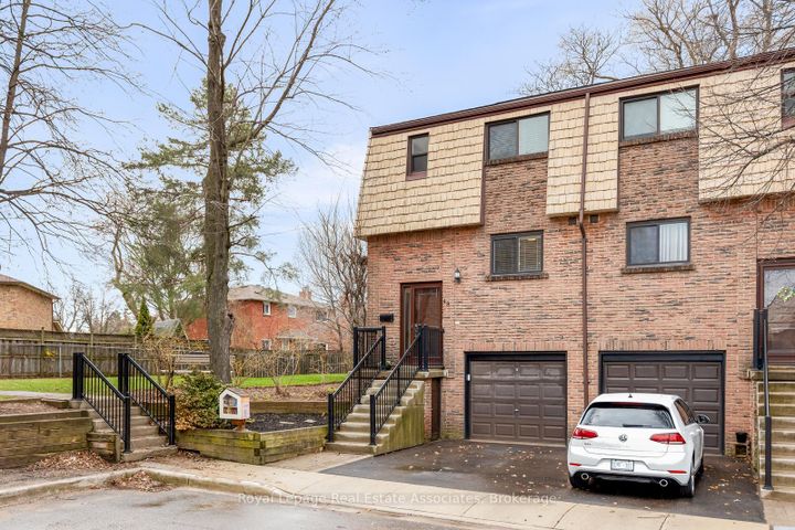 Photo 42 at 48 - 1516 Sixth Line, CP College Park, Oakville