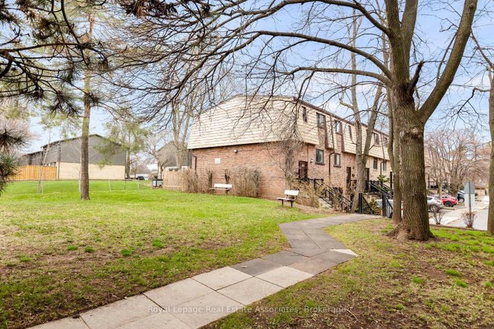 Photo 43 at 48 - 1516 Sixth Line, CP College Park, Oakville