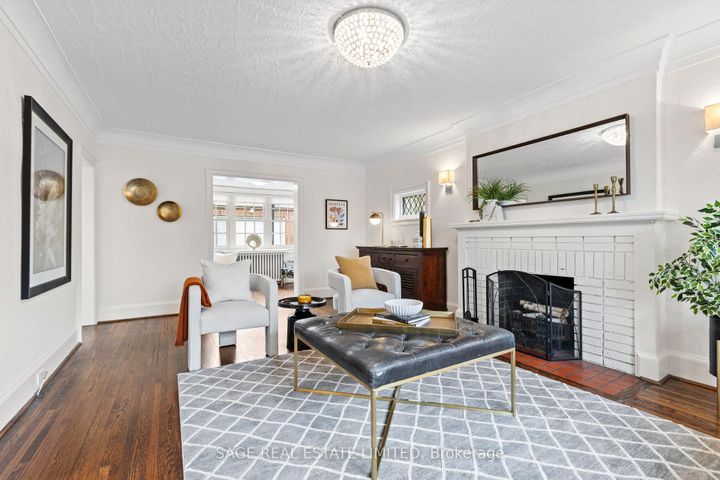 Photo 3 at 85 Weybourne Crescent, Lawrence Park South, Toronto