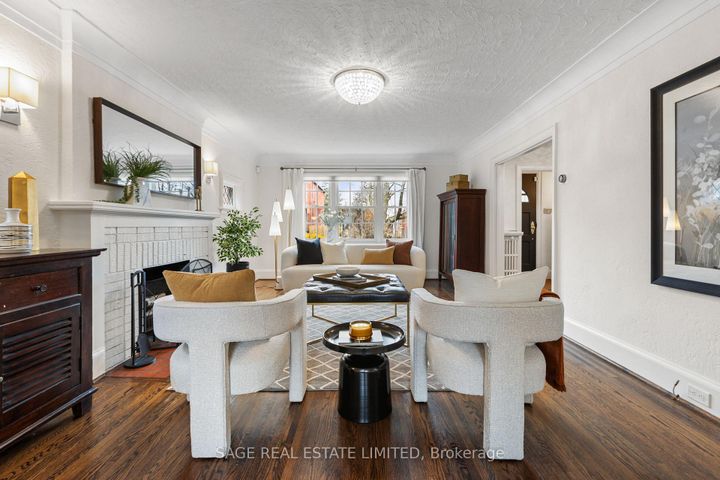 Photo 4 at 85 Weybourne Crescent, Lawrence Park South, Toronto