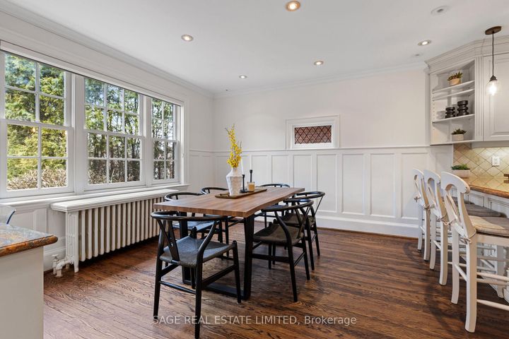 Photo 7 at 85 Weybourne Crescent, Lawrence Park South, Toronto