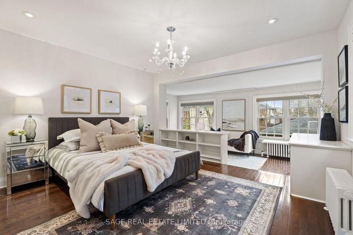 Photo 16 at 85 Weybourne Crescent, Lawrence Park South, Toronto