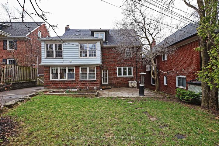 Photo 33 at 85 Weybourne Crescent, Lawrence Park South, Toronto