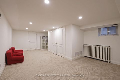 Photo 27 at 85 Weybourne Crescent, Lawrence Park South, Toronto