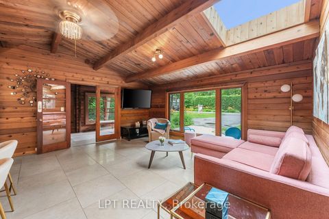 Photo 9 at 10 Maplewood Lane, Sutton & Jackson's Point, Georgina