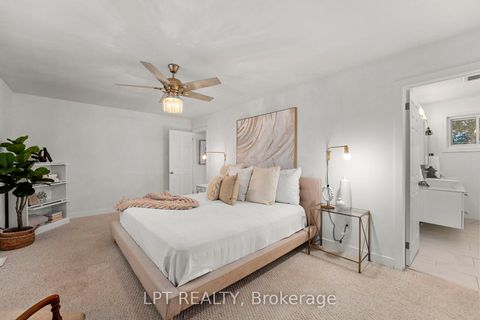 Photo 26 at 10 Maplewood Lane, Sutton & Jackson's Point, Georgina