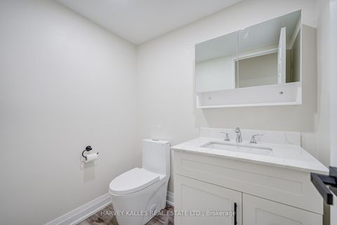 Photo 30 at 109 - 3000 Bathurst Street, Lawrence, Toronto
