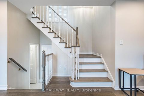 Photo 20 at 41 Ronan Crescent, Sonoma Heights, Vaughan